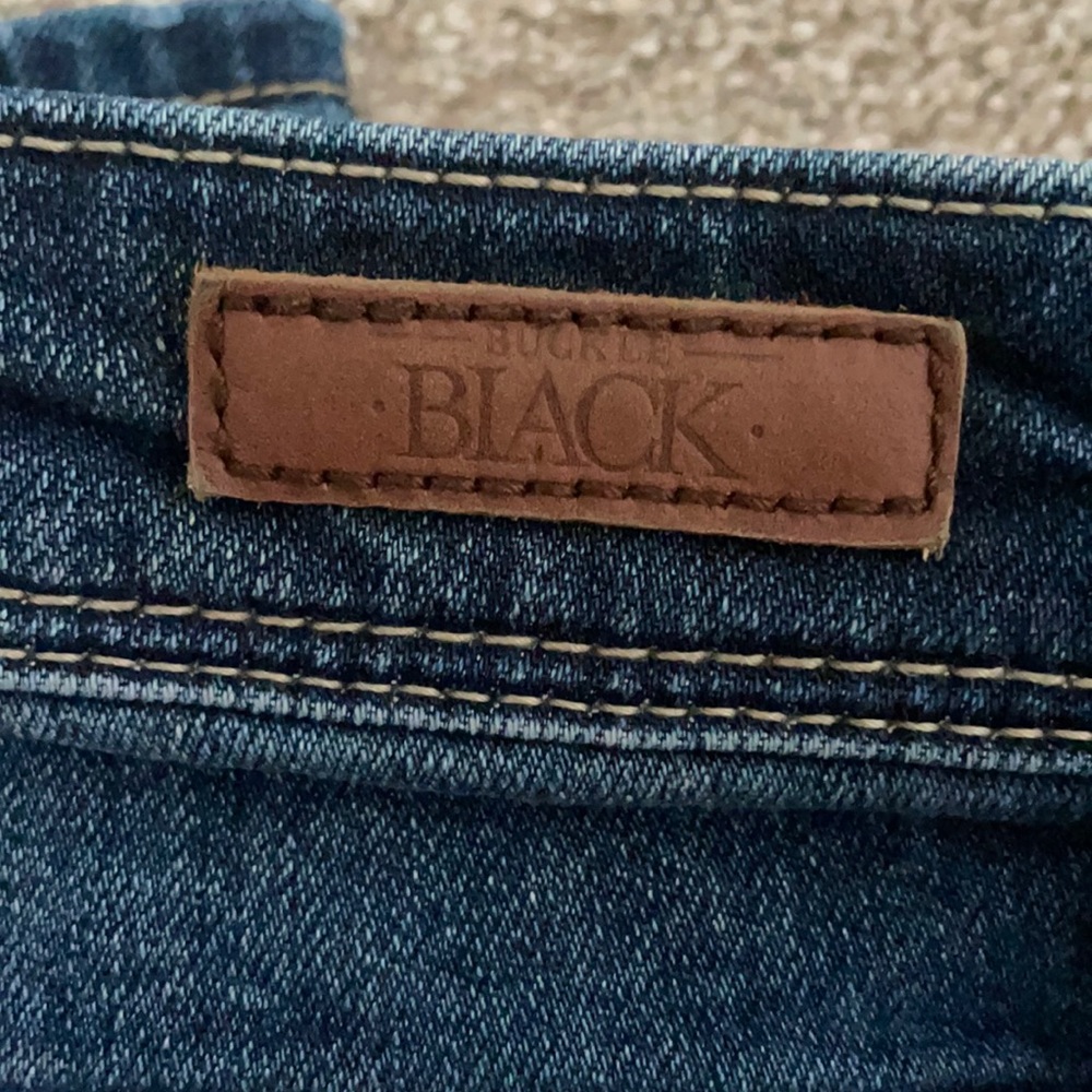 Buckle BLACK womens jeans